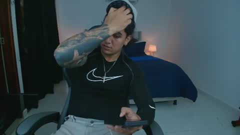 mr_maximo online show from June 2026 04:21:02 AM
