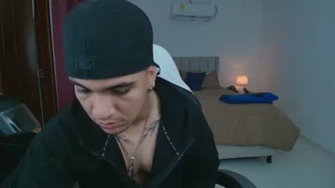 mr_maximo online show from June 2026 02:14:02 AM