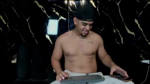 mr_maximo online show from June 2026 09:12:01 PM