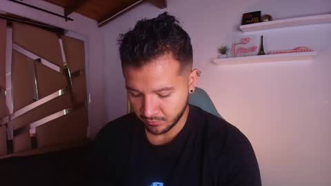 MIKEE online show from September 2025 03:06:02 AM