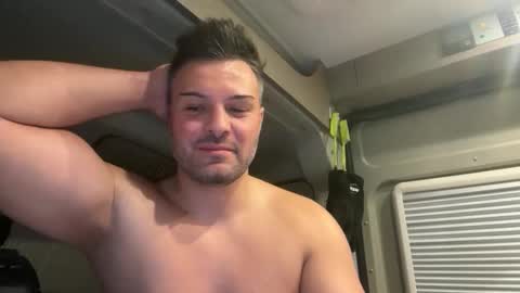 Snapshot of mr_niceguy100 chatting on February 2026 02:28:02 AM mr_niceguy100 online show from February 2026 02:28:02 AM