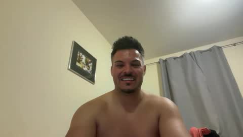 Snapshot of mr_niceguy100 chatting on May 2026 11:10:01 PM mr_niceguy100 online show from May 2026 11:10:01 PM