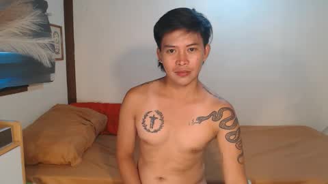 Snapshot of mr_squidcock chatting on March 2026 06:54:02 AM KYLE online show from March 2026 06:54:02 AM