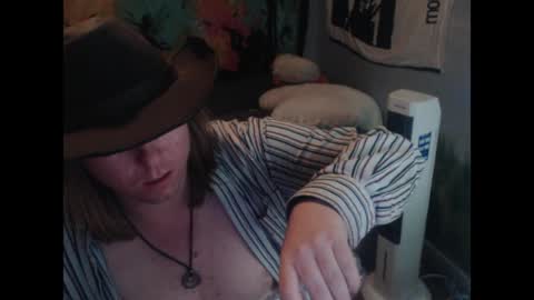 mr_strawberry online show from April 2026 02:21:02 AM