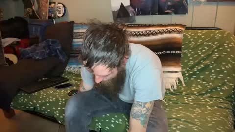 Snapshot of mr_valdor chatting on December 2024 11:17:01 PM Valdor online show from December 2024 11:17:01 PM