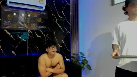 Snapshot of mr_yisuz chatting on March 2026 07:08:01 PM yisuz online show from March 2026 07:08:01 PM
