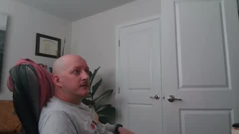 MrMcCray online show from September 2025 05:58:01 PM