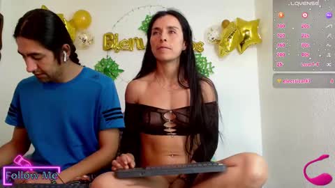 Snapshot of mrandmrs666999 chatting on January 2025 01:53:01 AM Mrandmrs666999 online show from January 2025 01:53:01 AM