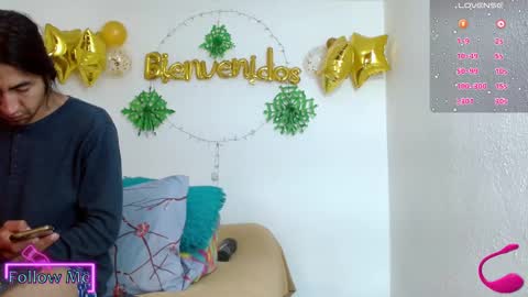 Snapshot of mrandmrs666999 chatting on January 2025 04:06:01 PM Mrandmrs666999 online show from January 2025 04:06:01 PM