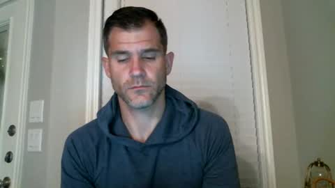 MrAsstastix online show from November 2025 04:36:01 AM