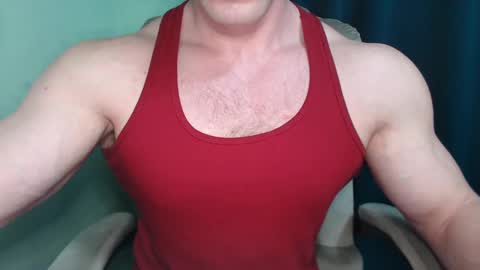 Snapshot of mrbiceps_23 chatting on February 2025 10:09:01 PM Mrbiceps23 online show from February 2025 10:09:01 PM