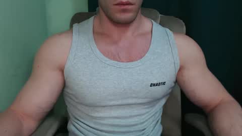 Snapshot of mrbiceps_23 chatting on February 2025 03:46:01 PM Mrbiceps23 online show from February 2025 03:46:01 PM
