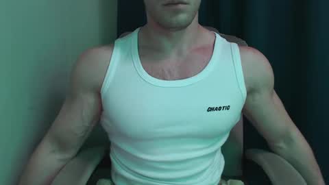 Snapshot of mrbiceps_23 chatting on February 2025 03:47:02 PM Mrbiceps23 online show from February 2025 03:47:02 PM