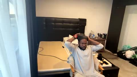 Snapshot of mrbigdthomas chatting on March 2026 02:54:02 PM MrBigDThomas online show from March 2026 02:54:02 PM