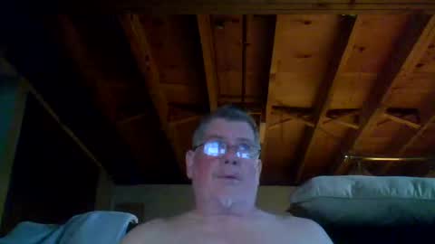 mrblade666 online show from September 2025 01:11:02 PM