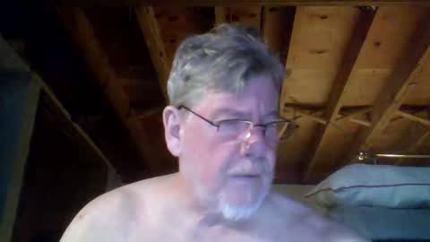 Snapshot of mrblade666 chatting on February 2026 01:48:01 AM mrblade666 online show from February 2026 01:48:01 AM