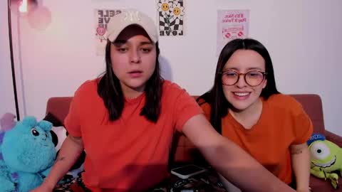 Laura online show from April 2026 01:43:01 AM