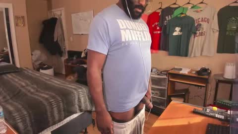 Chuck Daily online show from October 2025 02:07:02 PM