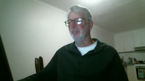 mrcreek1531 online show from May 2026 10:42:01 AM