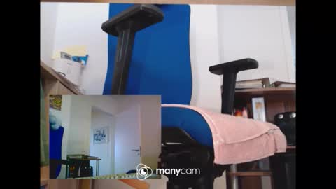 MrJohnsen1975 online show from April 2026 02:58:01 PM