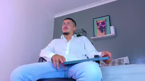Mr Fox online show from May 2026 07:30:02 PM