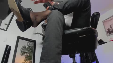 Snapshot of mrfrank_tattoo chatting on January 2025 03:46:01 PM MrFrank. online show from January 2025 03:46:01 PM