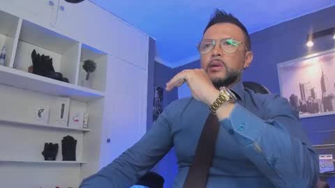 Snapshot of mrfrank_tattoo chatting on March 2025 12:17:01 PM MrFrank. online show from March 2025 12:17:01 PM