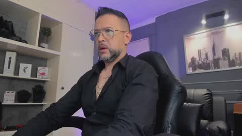Snapshot of mrfrank_tattoo chatting on September 2025 12:16:01 PM MrFrank. online show from September 2025 12:16:01 PM