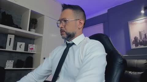Snapshot of mrfrank_tattoo chatting on September 2025 01:22:01 PM MrFrank. online show from September 2025 01:22:01 PM