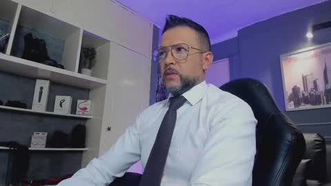 Snapshot of mrfrank_tattoo chatting on September 2025 12:07:02 PM MrFrank. online show from September 2025 12:07:02 PM