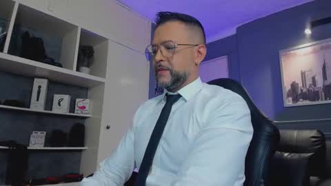 Snapshot of mrfrank_tattoo chatting on September 2025 12:53:01 PM MrFrank. online show from September 2025 12:53:01 PM