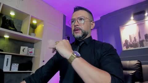 MrFrank. online show from February 2026 10:36:02 AM