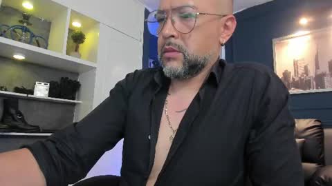 MrFrank. online show from June 2026 02:32:02 PM