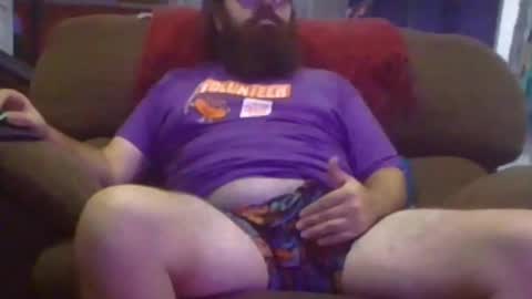 Come to the Bear Den online show from October 2025 09:01:01 PM