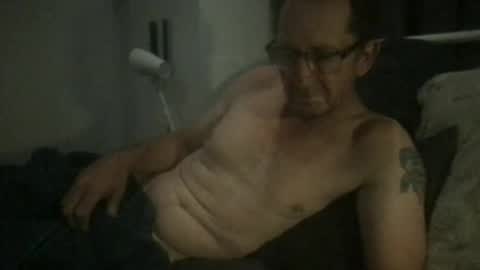 Snapshot of mrgray11xxx chatting on October 2025 06:17:02 PM mrgray11xxx aussie online show from October 2025 06:17:02 PM