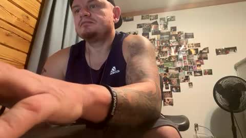 mrhandsome_1 online show from March 2026 03:29:01 PM