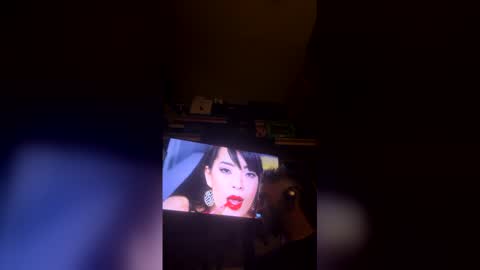 mrhetzer online show from December 2025 08:32:02 AM