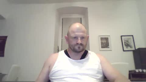 Snapshot of mrhotsex69 chatting on October 2025 09:15:01 PM mrhotsex69 online show from October 2025 09:15:01 PM