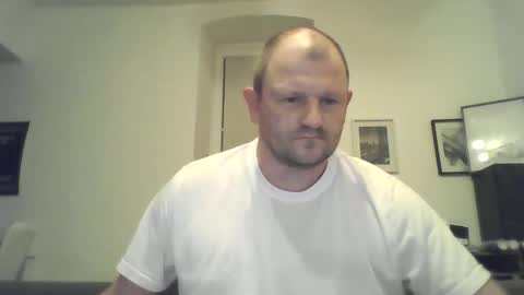 Snapshot of mrhotsex69 chatting on October 2025 01:06:02 AM mrhotsex69 online show from October 2025 01:06:02 AM