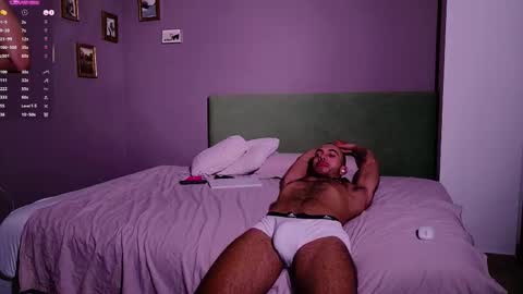 Snapshot of mrj9921 chatting on September 2025 05:35:02 PM Juan online show from September 2025 05:35:02 PM