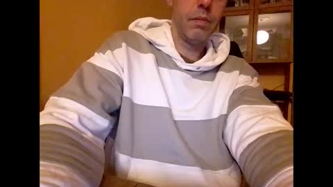 Snapshot of mrjungleman chatting on January 2025 07:09:02 PM mrjungleman online show from January 2025 07:09:02 PM