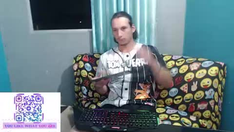 Snapshot of mrkingsaintx chatting on June 2026 01:12:02 AM DEIVI online show from June 2026 01:12:02 AM
