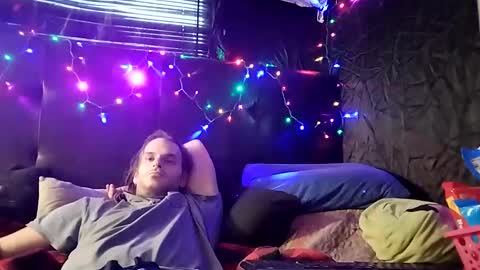 Snapshot of mrkinksized chatting on December 2024 02:27:02 PM MrKinkSized online show from December 2024 02:27:02 PM