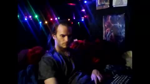 Snapshot of mrkinksized chatting on January 2025 05:23:02 AM MrKinkSized online show from January 2025 05:23:02 AM