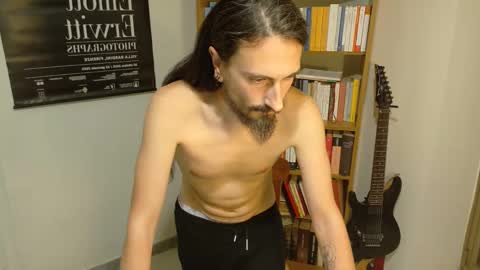 Snapshot of mrkurt86 chatting on January 2025 05:51:02 PM mrkurt86 online show from January 2025 05:51:02 PM