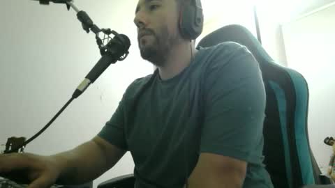 Snapshot of mrlilnice chatting on January 2026 01:51:01 AM mrlilnice online show from January 2026 01:51:01 AM