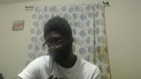 Snapshot of mrlonely1995 chatting on March 2025 01:26:02 AM or Terrance Sometimes Lil Tease online show from March 2025 01:26:02 AM