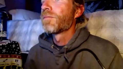 Snapshot of mrmister321 chatting on October 2025 04:31:02 AM mrmister321 online show from October 2025 04:31:02 AM