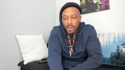 mromg007 online show from February 2025 11:10:02 PM