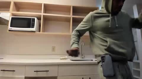 mromg007 online show from October 2025 11:39:02 AM